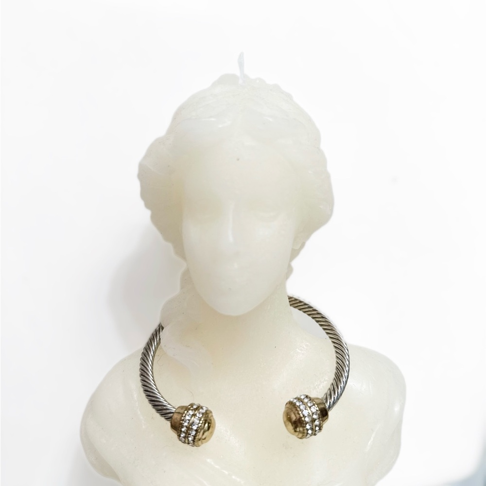 cable cuff bracelet - Picture 3 of 3